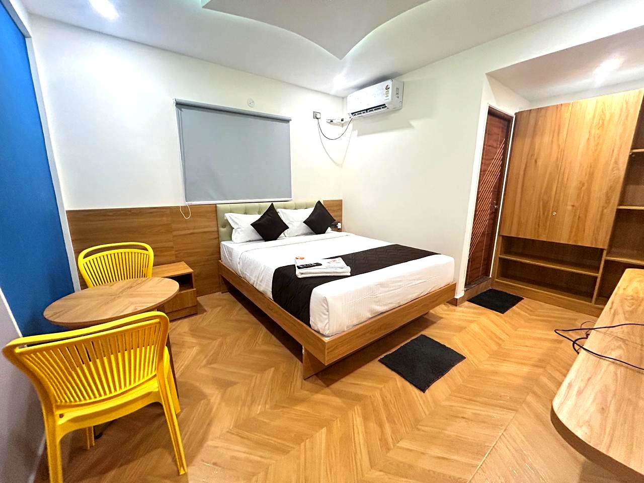 S K Oak Suites Bengaluru - photo 4