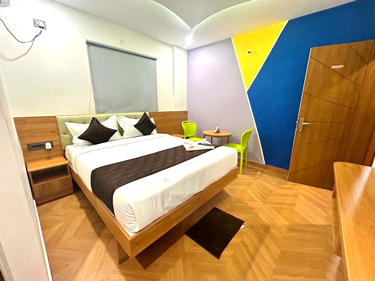 Premium Suite at S K Oak Suites